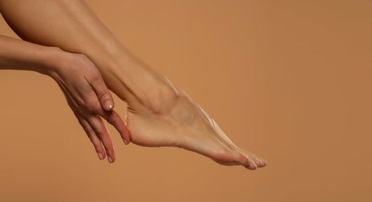 Profesjonell fotpleie og fotterapitjenester for aktivt og uavhengig liv